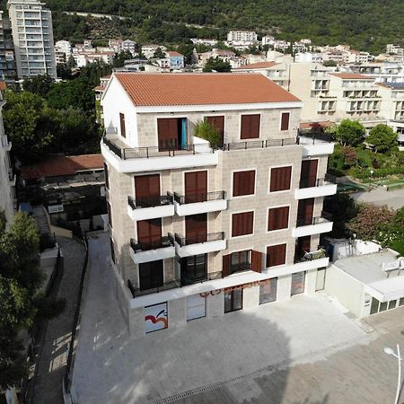 Mar Azul Apartments Petrovac Exteriör bild