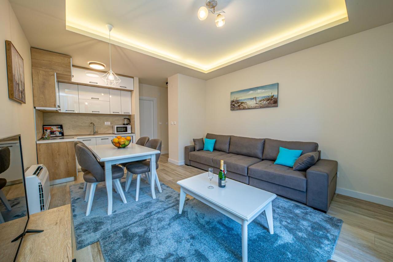 Mar Azul Apartments Petrovac Exteriör bild