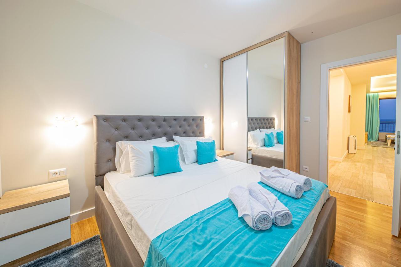 Mar Azul Apartments Petrovac Exteriör bild