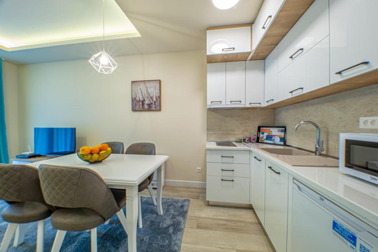 Mar Azul Apartments Petrovac Exteriör bild