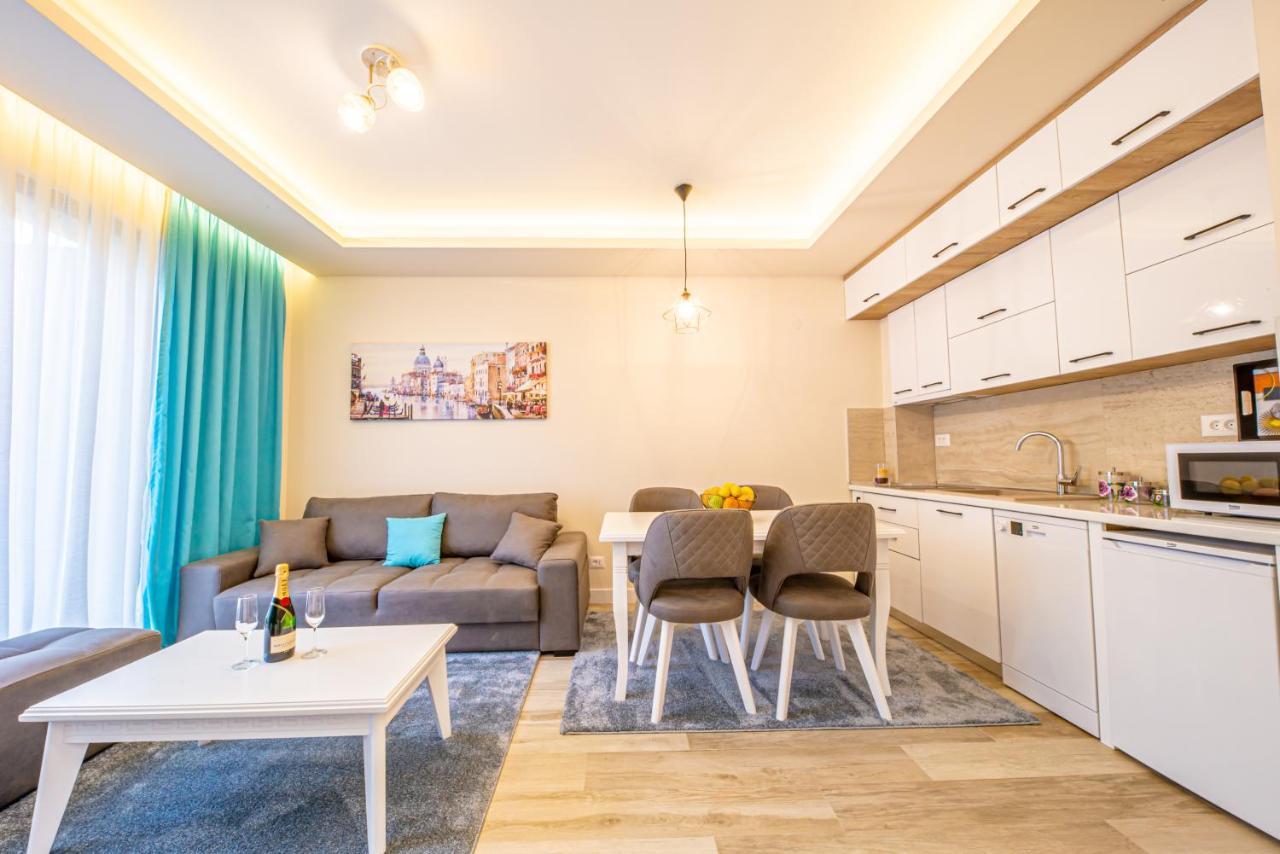 Mar Azul Apartments Petrovac Exteriör bild