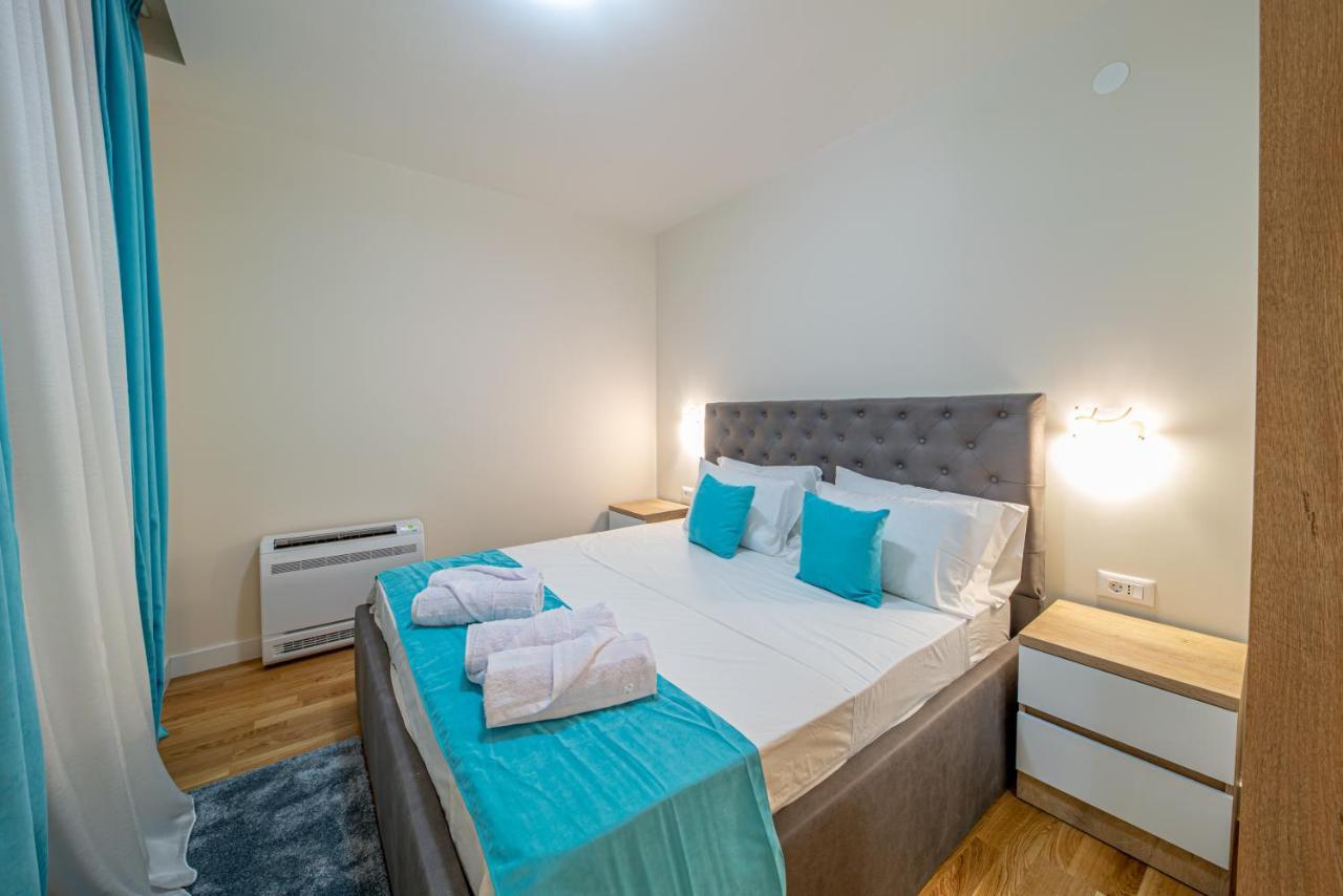 Mar Azul Apartments Petrovac Exteriör bild