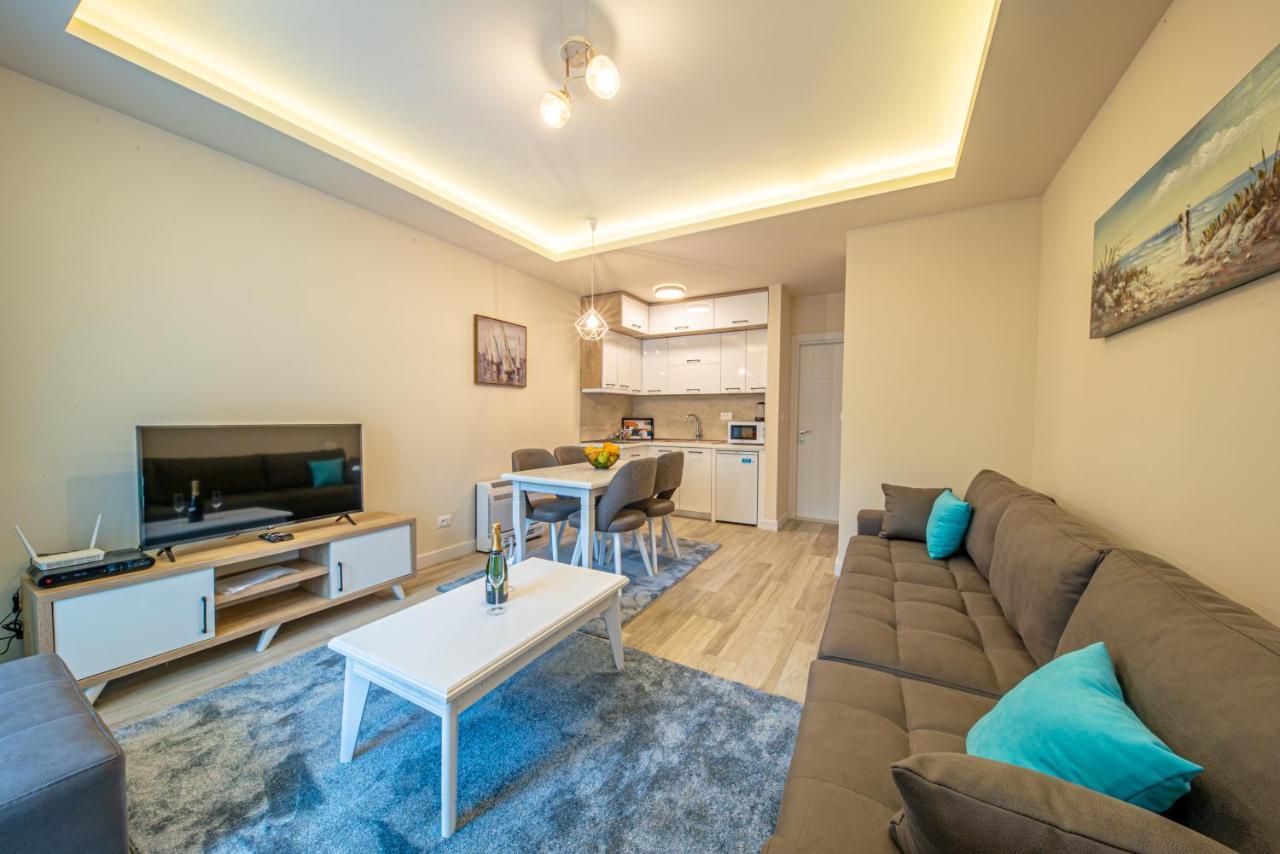 Mar Azul Apartments Petrovac Exteriör bild