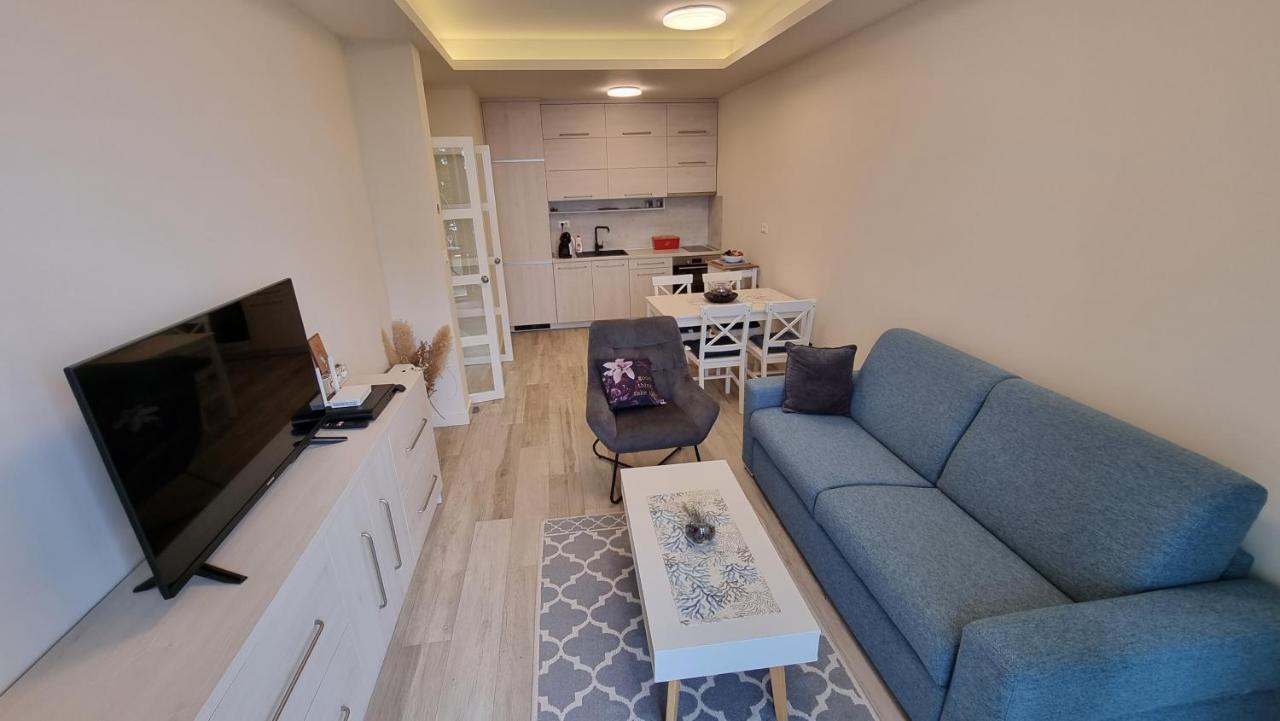 Mar Azul Apartments Petrovac Exteriör bild
