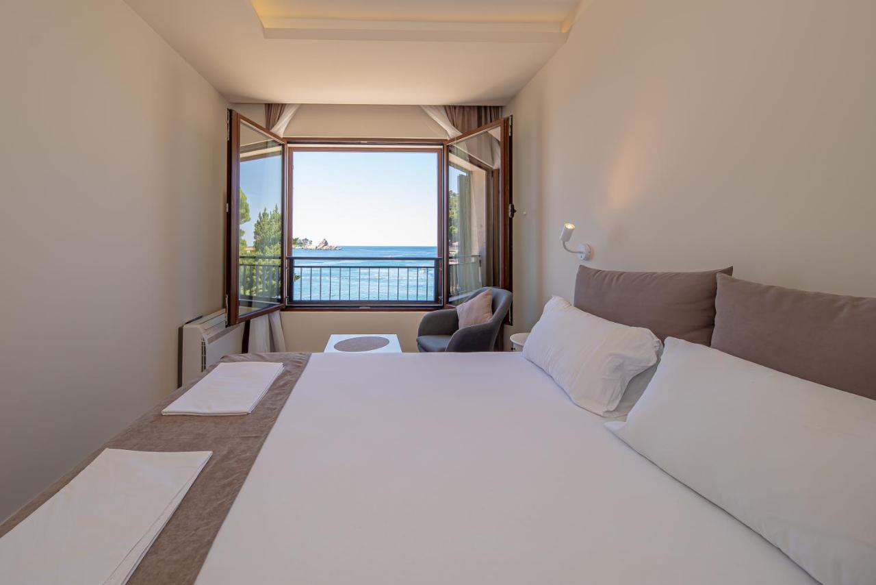 Mar Azul Apartments Petrovac Exteriör bild